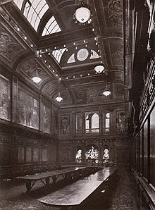 Inside Skinners' Hall (after 1900) Souvenir of the British Exhibit in the Hall of Nations IPA Leipzig, May-September, 1930 (06b).jpg