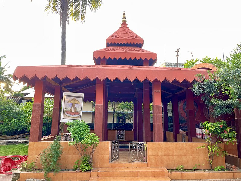 File:Sri Sri Chatrakar Devalaya 03.jpg