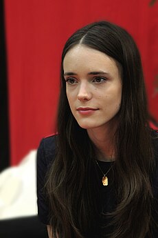 Stacy Martin.jpg