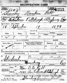 Robb's World War I registration card Stan Robb WWI registration card.png