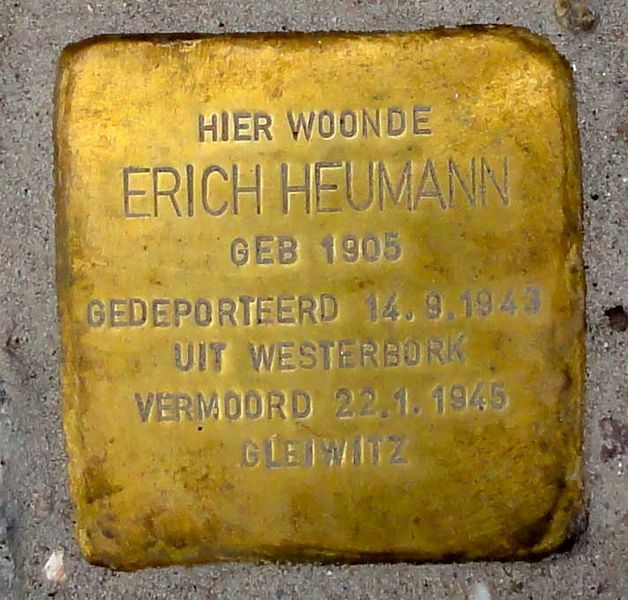 File:Stolpersteine Gouda Sophiastraat47 (detail 2).jpg