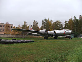 Toepolev Tu-4