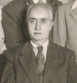 1951 yılında çekilmiş bir aile fotoğrafında Tayyar Çulha.