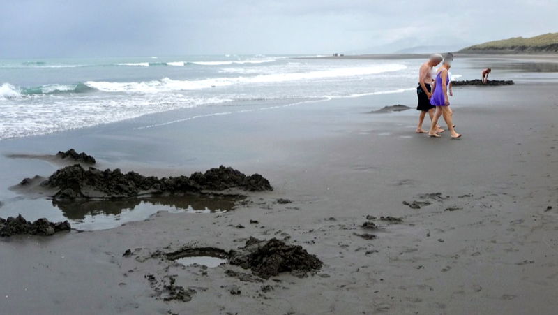File:Te Puia springs on beach.jpg