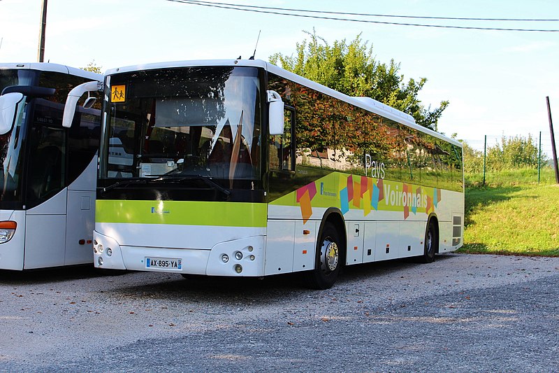 File:Temsa Tourmalin - Transports du Pays Voironnais (Saint-Aupre).jpg