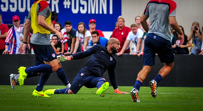 File:Tim Howard kick save.jpg