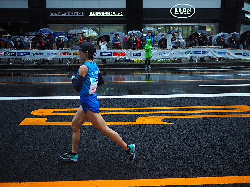 File:Tokyo Marathon 2019 Runner (47212081812).jpg