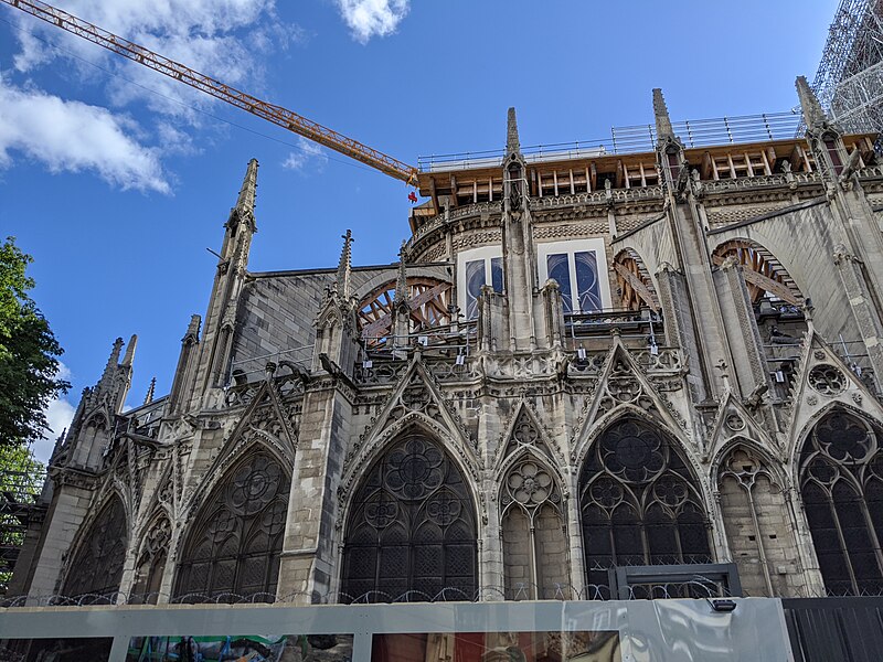 File:Travaux de restauration élévation du chevet de Notre-Dame-de-Paris.jpg