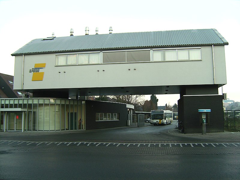 File:Turnhout busdepot2.jpg