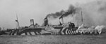 Leviathan in Tarnanstrich (Dazzle camouflage)