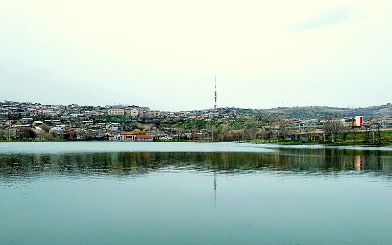 File:Vardavar lake, Lyon park, Yerevan.jpg