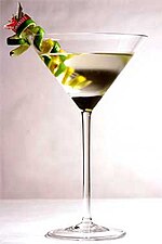 Miniatuur voor Vesper (cocktail)