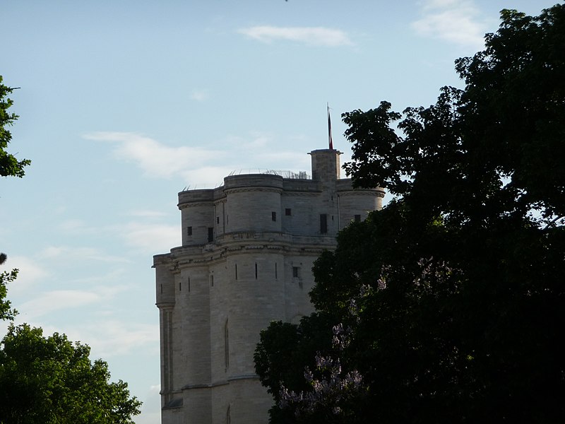 File:Vincennes - panoramio (21).jpg