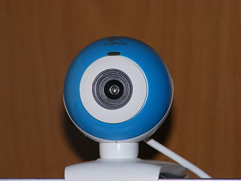English: A Logitech QuickCam Chat for Skype we...