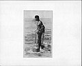 File:Hawaiian fisherman with throw net (PP-22-1-026).jpg - Wikimedia Commons