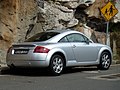 File:2003-2006 Audi TT (8N) 1.8 T coupe (2011-11-08) 01.jpg - Wikimedia  Commons