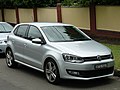 File:2010-2011 Volkswagen Polo (6R) 77TSI Comfortline 5-door hatchback  (2011-11-18) 01.jpg - Wikipedia