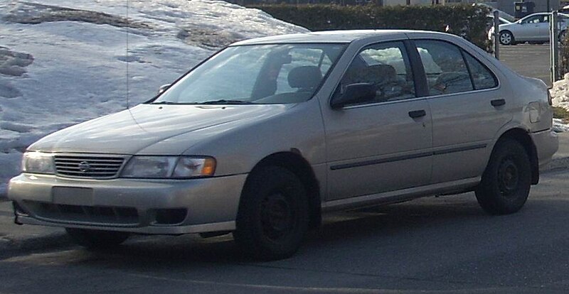 File:'95-'97 Nissan Sentra.JPG