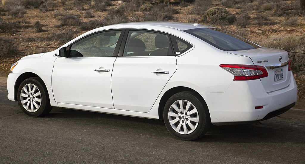 2015 Nissan Sentra S (6MT), rear left