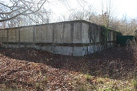 Mur d'enceinte depuis la rue du Haut-d'Avon.