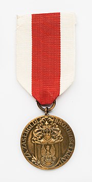 Thumbnail for Medal of Merit for National Defence