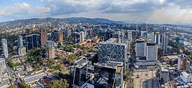 https://upload.wikimedia.org/wikipedia/commons/thumb/b/b0/22_Aerial_view_-_Zona_10_-_Guatemala_City.jpg/273px-22_Aerial_view_-_Zona_10_-_Guatemala_City.jpg