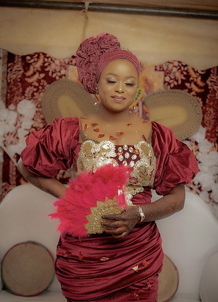 File:A lady dressed on her wedding day in northern Ghana 01.jpg