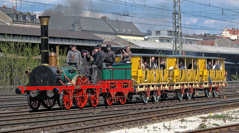 File:Adler May 2008 Fuerth 3.jpg