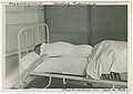 afdeling tuberculose, patiënt in bed - 1930