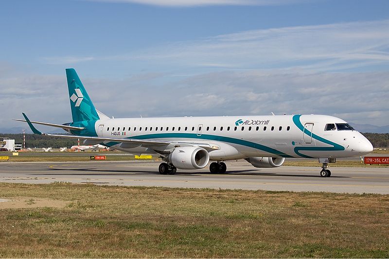 File:Air Dolomiti Embraer 195 Olivati-1.jpg