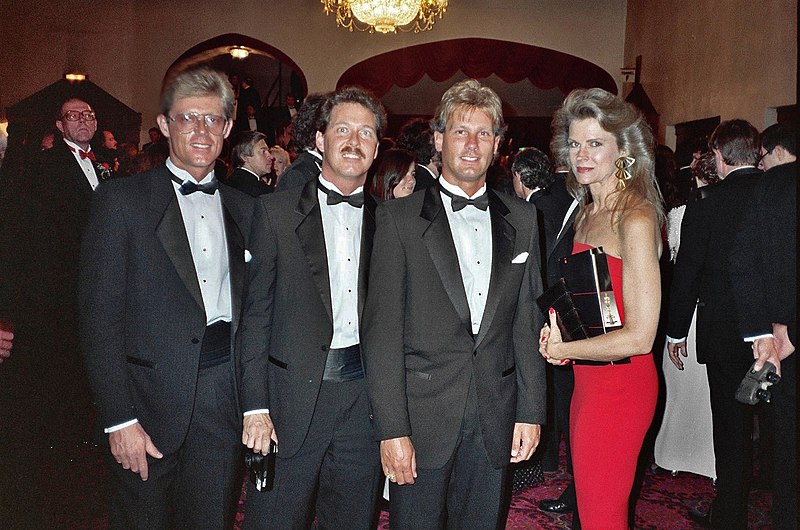 File:Alan, Rick, Todd, Candice Bergen (2085952507).jpg