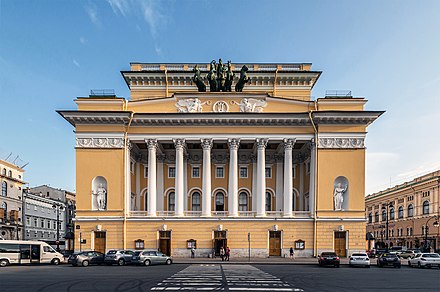 Александринка. Александринский театр Карл Иванович Росси. Александрийский театр Росси 19 век. Русский Ампир Карл Росси. Карл Иванович Росси Александрийский театр сверху.