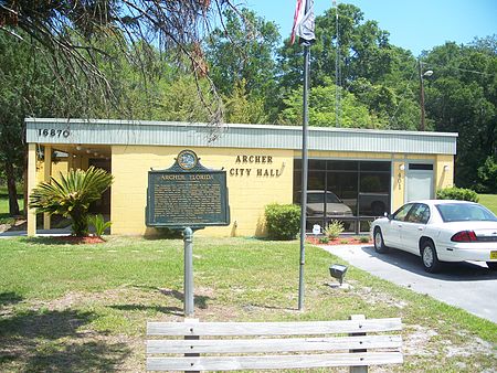 Archer FL city hall01.jpg