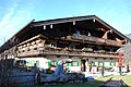 Stattliches Bauernhaus, sogenannt Beim Unteröstner, heute Hasenöhrl-Hof