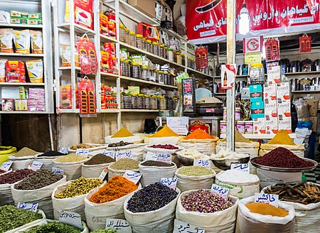 Bazaar de Vakil, Shiraz, Irán, 2016-09-24, DD 49.jpg
