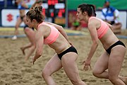 Deutsch: Beachhandball Europameisterschaften 2019 (Beach handball Euro); Tag 5: 6. Juli 2019 – Frauen, Platzierungsspiel für die Ränge 17–20, Nordmazedonien-Slowenien 0:2 (10:13, 9:15) English: Beach handball Euro; Day 5: 6 July 2019 – Placement Match/Cross Match for rank 17–20 Women – North Macedonia-Slovenia 0:2 (10:13, 9:15)