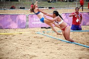 Deutsch: Beachhandball bei den Olympischen Jugendspielen 2018; Tag 6, 11. Oktober 2018; Mädchen, Platzierungssspiel Ränge 11-12 – Amerikanisch Samoa-Mauritius 2:1 English: Beach handball at the 2018 Summer Youth Olympics at 11 October 2018 – Girls Placement Match 11-12 – American Samoa-Mauritius 2:1