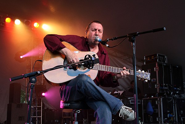 Bert Jansch performing in 2008