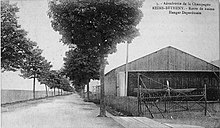Hangars Deperdussin à l'aérodrome de la Champagne.