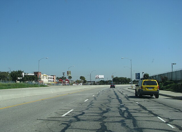 Southbound SR 1 near the intersection of Lincoln and Sepulveda Boulevards north of LAX