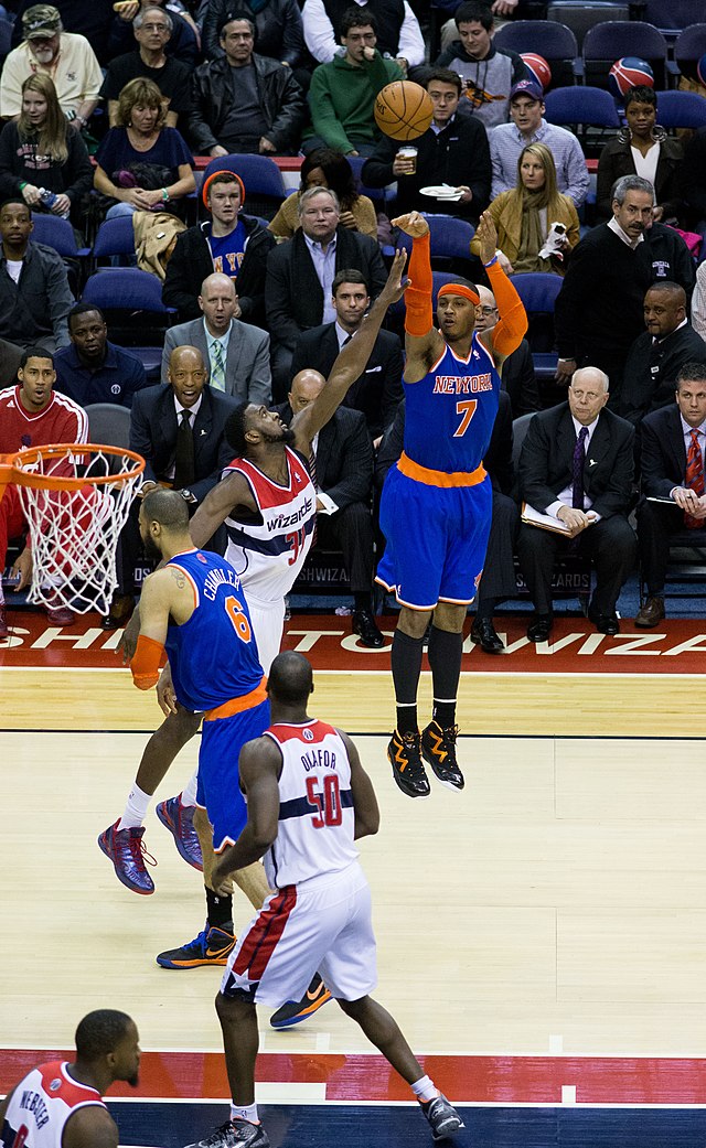 Carmelo Anthony shooting