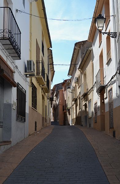 File:Carrer sant Antoni de Benimarfull.JPG