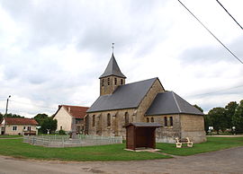 Chevières-FR-08-église-04.JPG