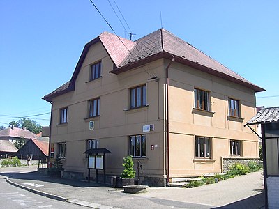 Cheznovice : mairie.