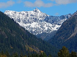 Chikamin Peak Ekim 1, 2019.jpg