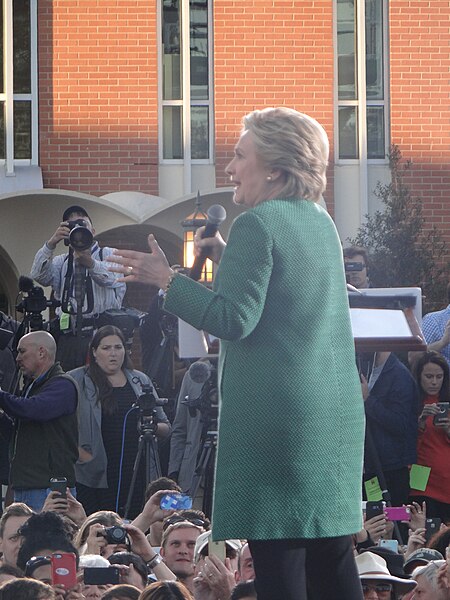 File:Clinton rally in Charlotte NC (29893888284).jpg