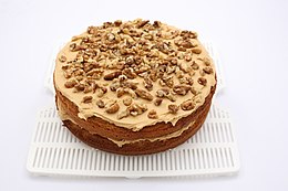 Gâteau au café et aux noix (6886305509) .jpg