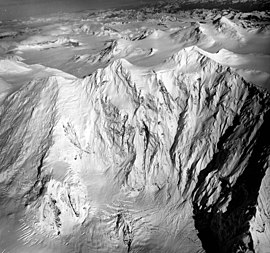 Kolumbiya muzligi, Osilib turgan muzlik boshi, 1964 yil 24 avgust (GLACIERS 1068) .jpg