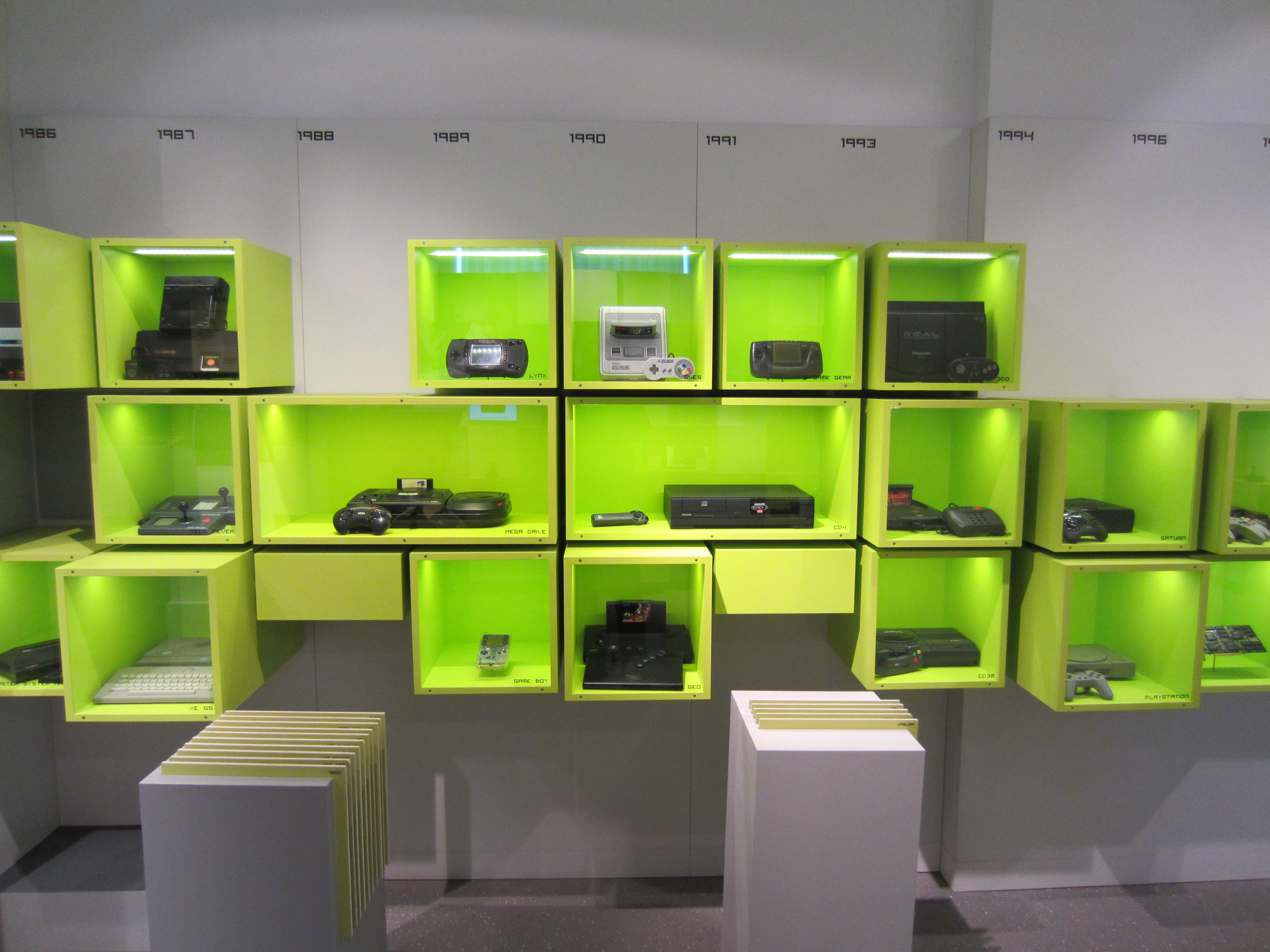 Computer museum. Берлинский музей видеоигр. Музей компьютерных игр. Музей компьютерных игр в Москве. Музей истории видеоигр.