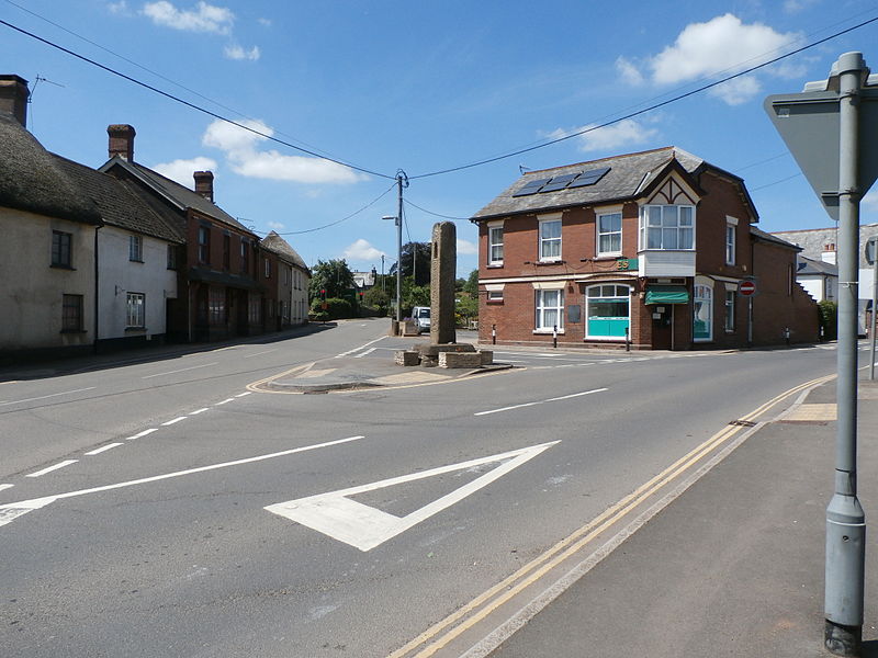 File:CopplestoneCross Devon ViewFromSE.JPG